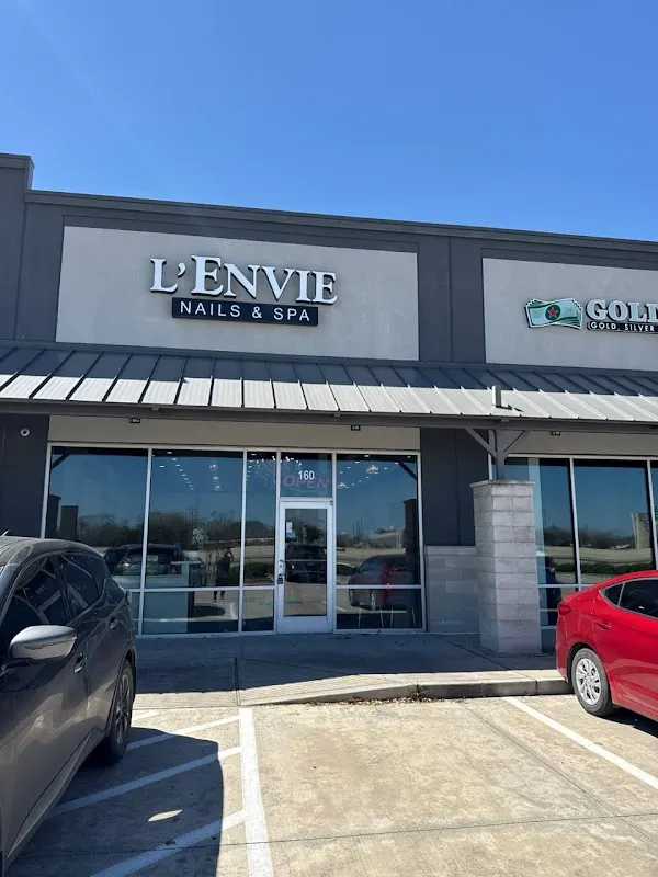 L'ENVIE NAILS & SPA | Best Pedicure, Manicure in Pearland — Nail salon in Pearland